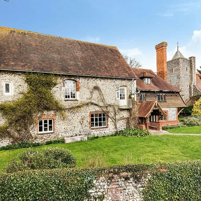 Luddesdown Court, Kent: 1,000 Year-Old Manor Said to be The Oldest ...